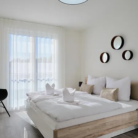 A1 - Zwei Bäder&terrasse Im Pine Hill Apartment Zirchow